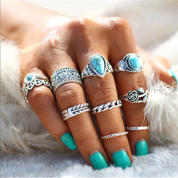Jewelry - ✨Boho 10pc Silver Ring Set✨